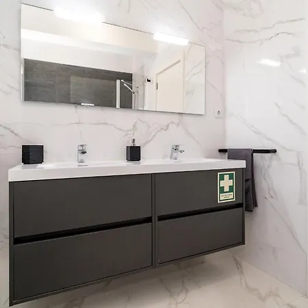 Apartment Feliz